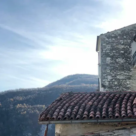 La Casa Di Puck Guest house